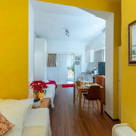 Apartments Studio Dubrovnik Beach Area Exterior foto